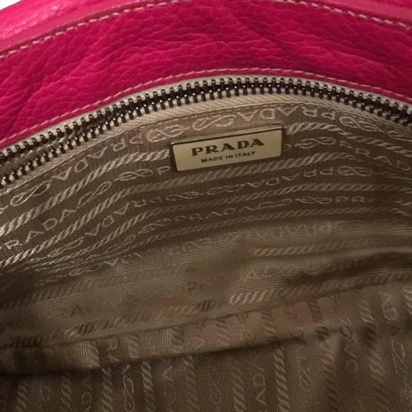 Prada Bag - Picture 5 of 8